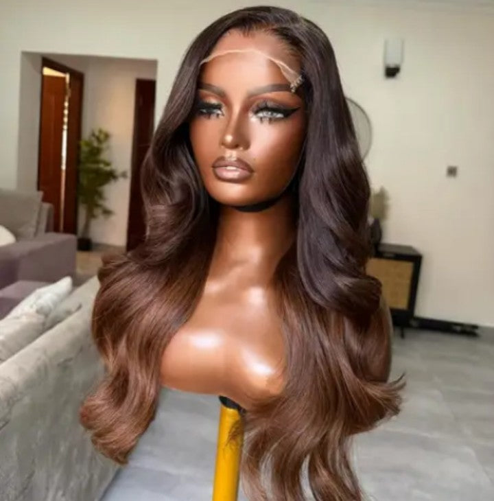 THE HEAD TURNER ✨